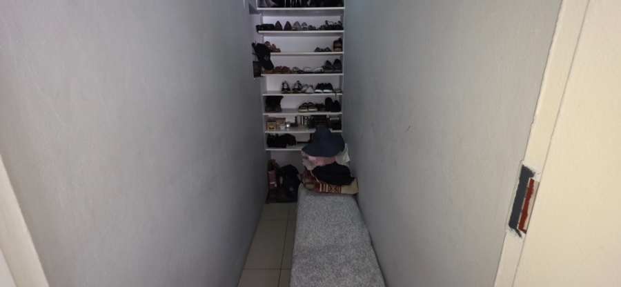 4 Bedroom Property for Sale in Laudium Gauteng