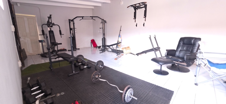 4 Bedroom Property for Sale in Laudium Gauteng