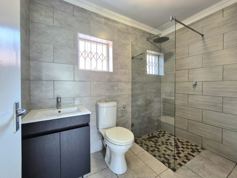 3 Bedroom Property for Sale in Hennopspark Gauteng