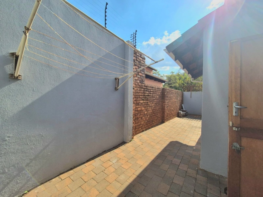 3 Bedroom Property for Sale in Hennopspark Gauteng