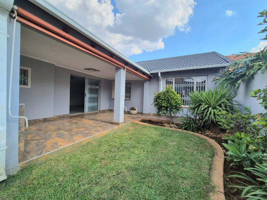 3 Bedroom Property for Sale in Hennopspark Gauteng