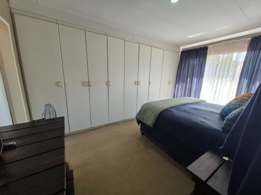 3 Bedroom Property for Sale in Clubview Gauteng