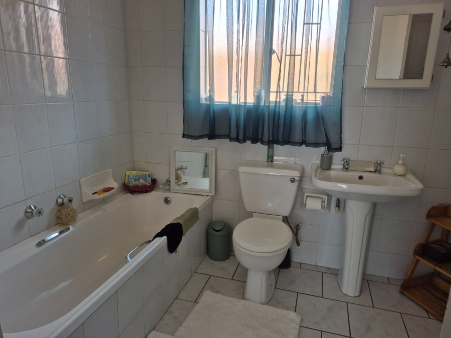3 Bedroom Property for Sale in Clubview Gauteng