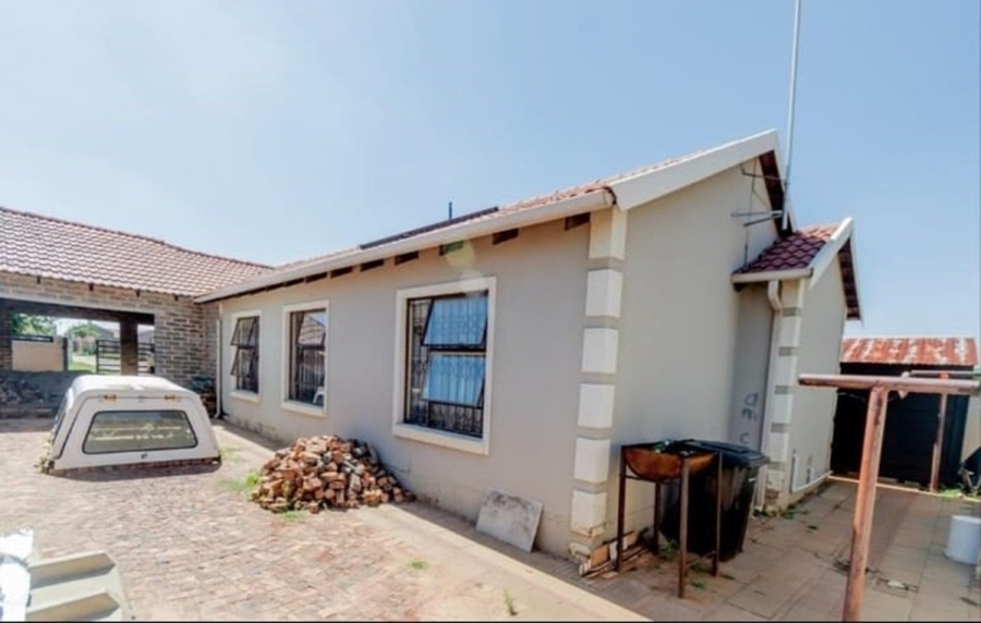 3 Bedroom Property for Sale in Alliance Gauteng