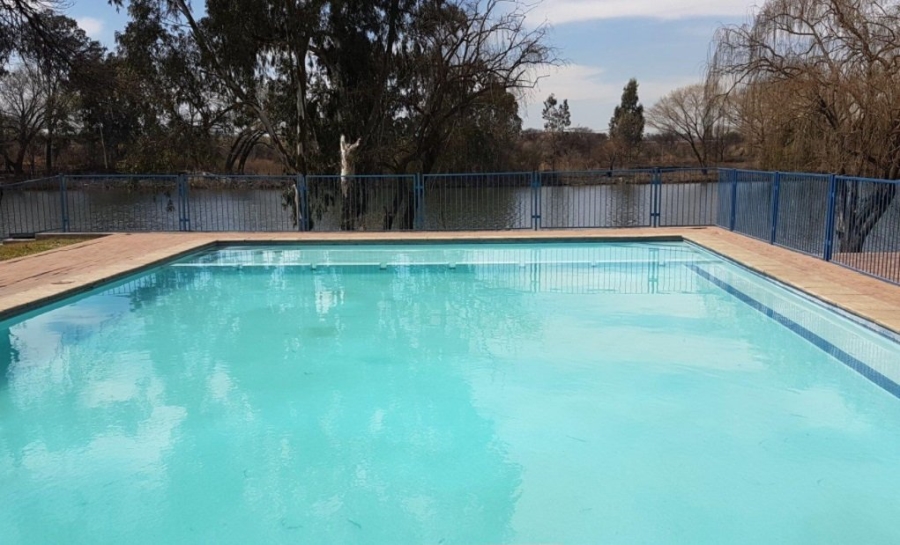 3 Bedroom Property for Sale in Riverspray Lifestyle Estate Gauteng