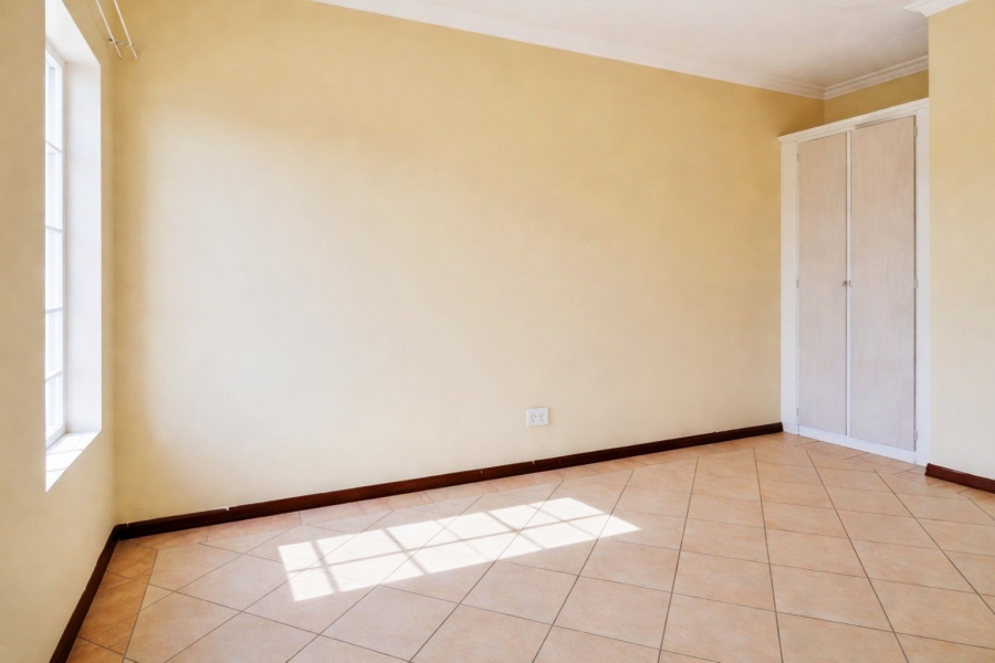 2 Bedroom Property for Sale in The Orchards Gauteng