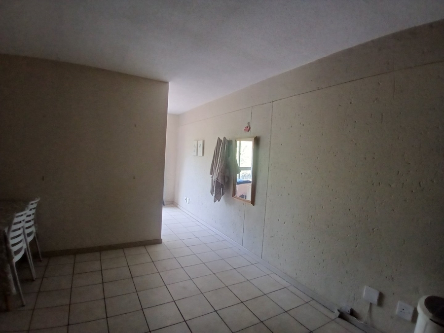 1 Bedroom Property for Sale in Hillcrest Gauteng