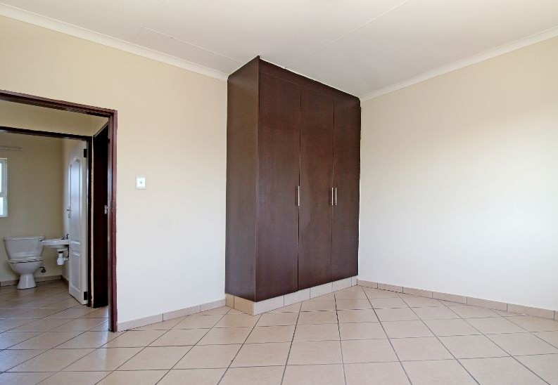  Bedroom Property for Sale in Kempton Park Ah Gauteng