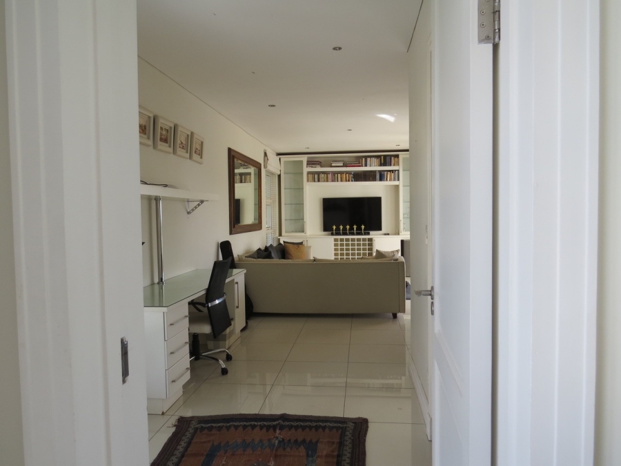 3 Bedroom Property for Sale in Dunkeld West Gauteng