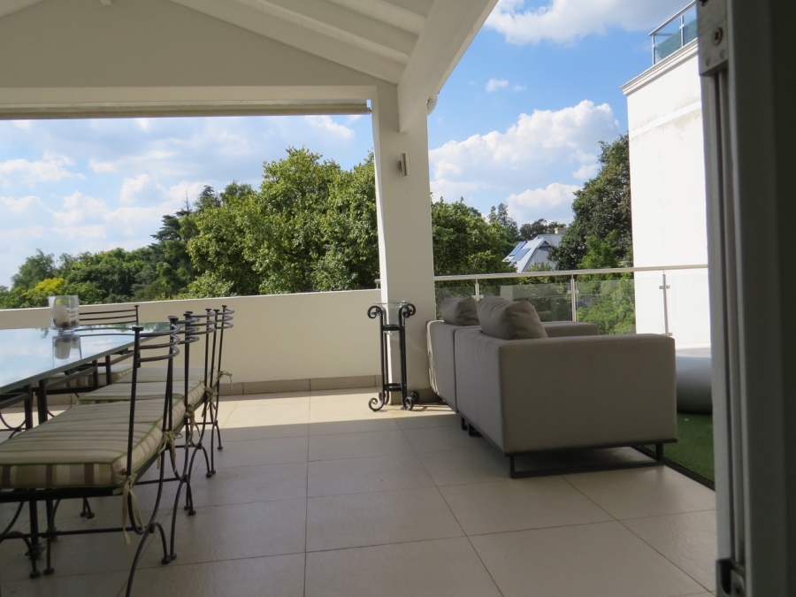 3 Bedroom Property for Sale in Dunkeld West Gauteng