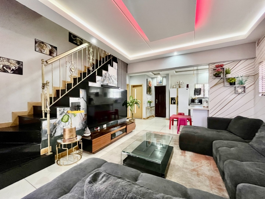 3 Bedroom Property for Sale in Carlswald Gauteng