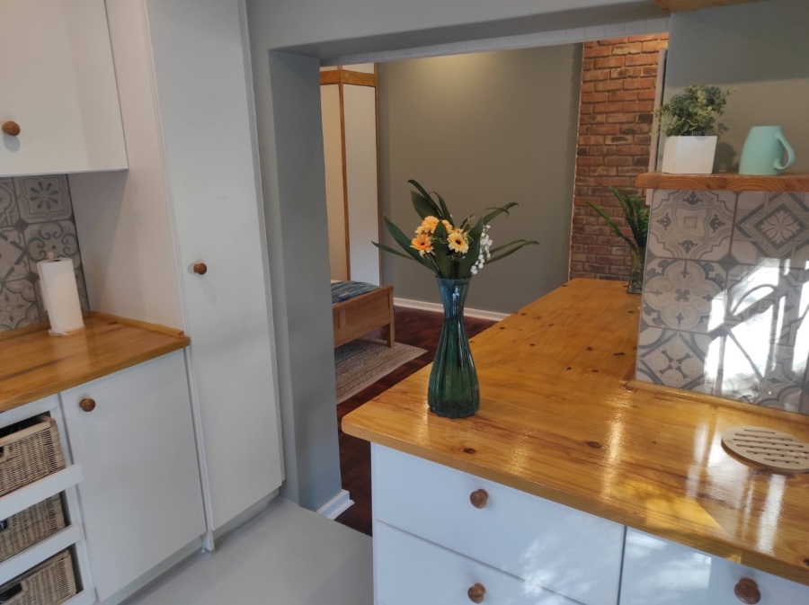 1 Bedroom Property for Sale in Highlands North Gauteng