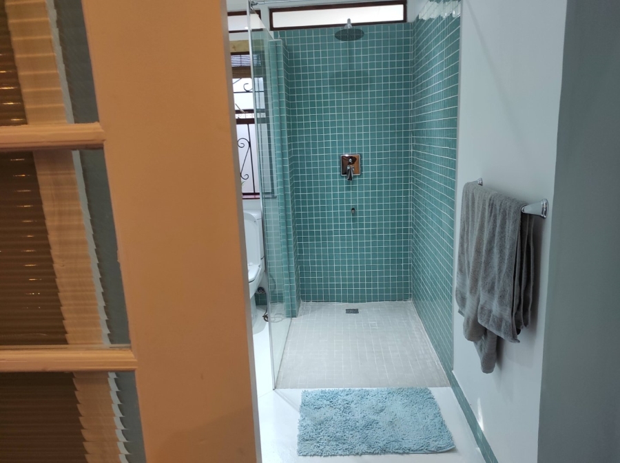 1 Bedroom Property for Sale in Highlands North Gauteng