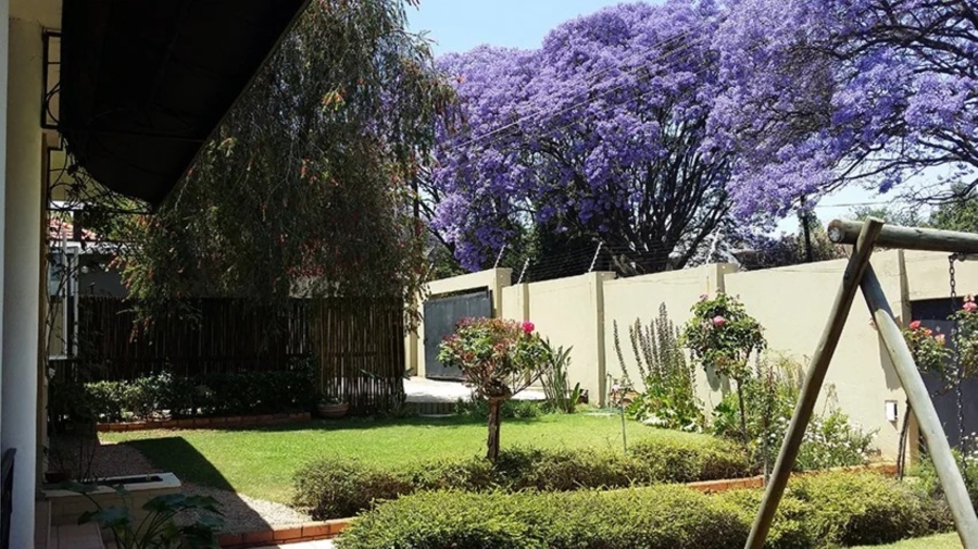 1 Bedroom Property for Sale in Highlands North Gauteng