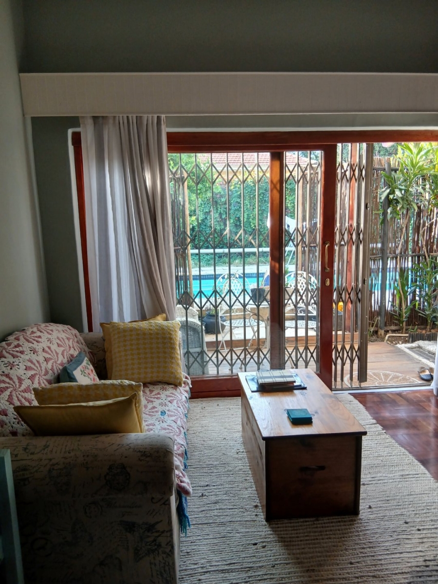 To Let 1 Bedroom Property for Rent in Highlands North Gauteng
