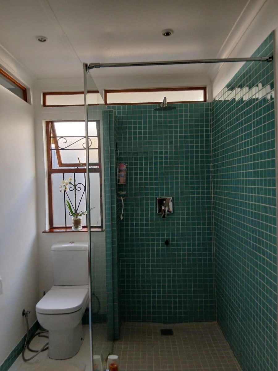 To Let 1 Bedroom Property for Rent in Highlands North Gauteng