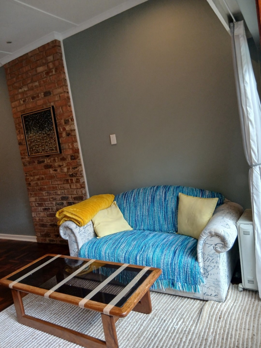 To Let 1 Bedroom Property for Rent in Highlands North Gauteng