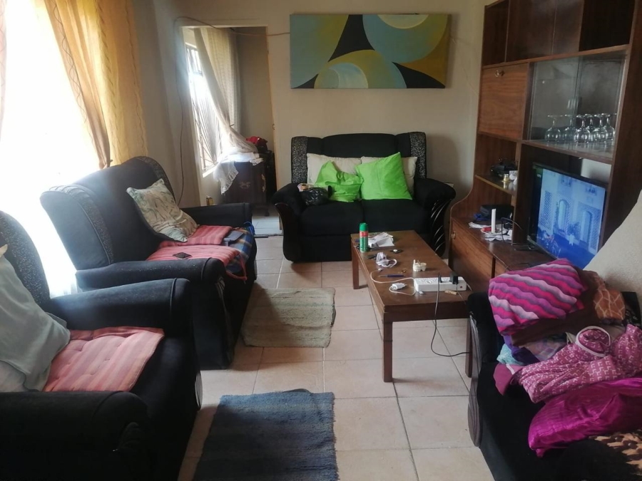 To Let 2 Bedroom Property for Rent in Daveyton Gauteng