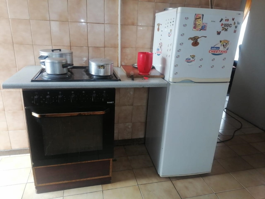To Let 2 Bedroom Property for Rent in Daveyton Gauteng
