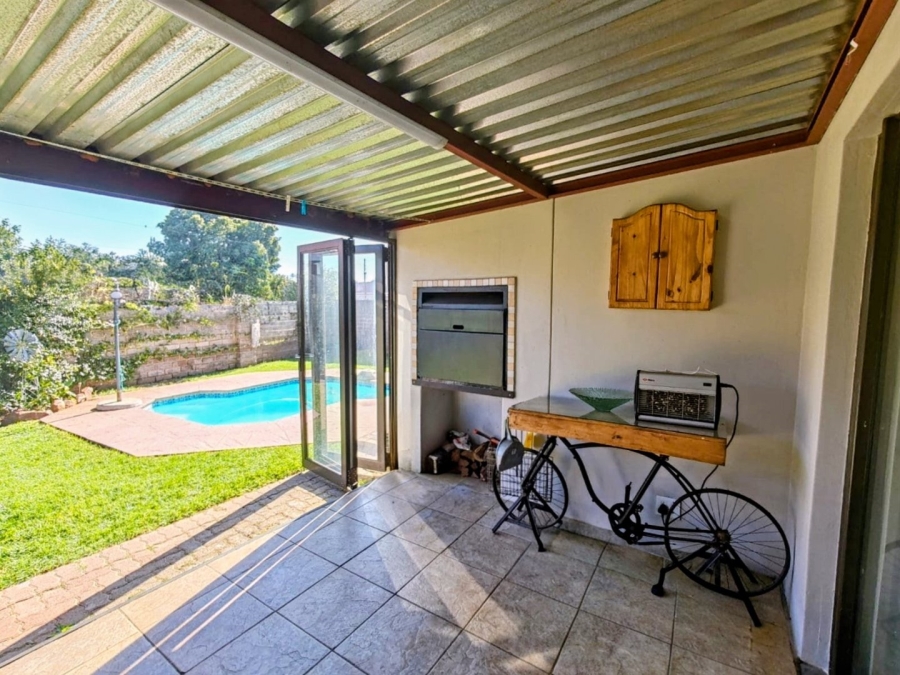 3 Bedroom Property for Sale in Kookrus Gauteng