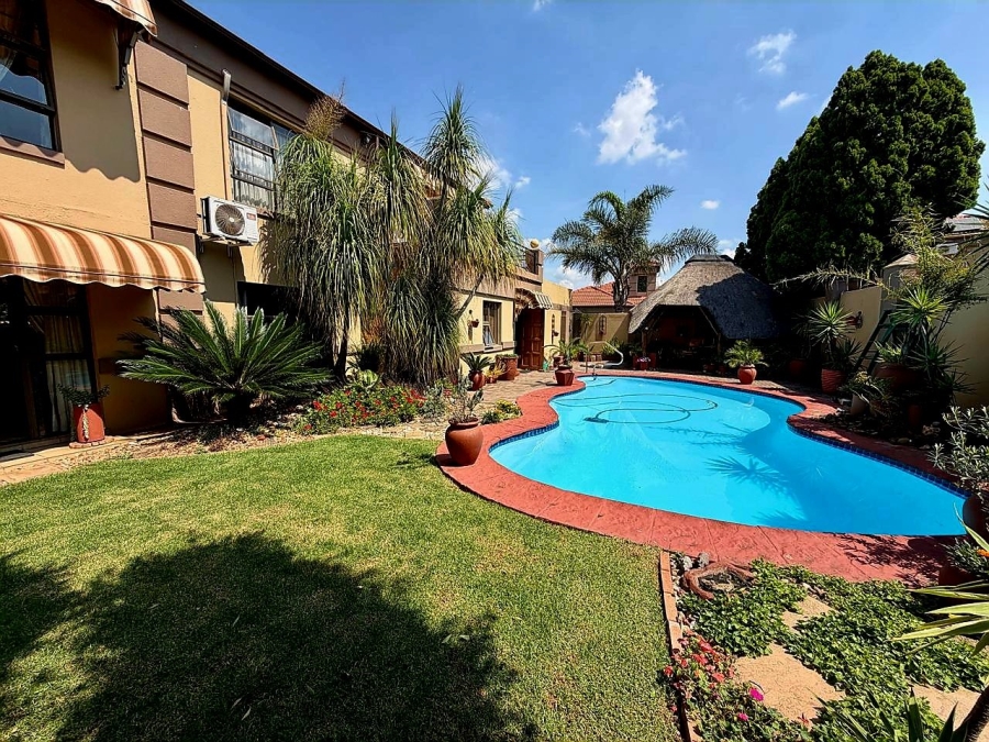 3 Bedroom Property for Sale in Vanderbijlpark SW 5 Gauteng