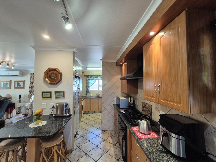 3 Bedroom Property for Sale in Vanderbijlpark SW 5 Gauteng