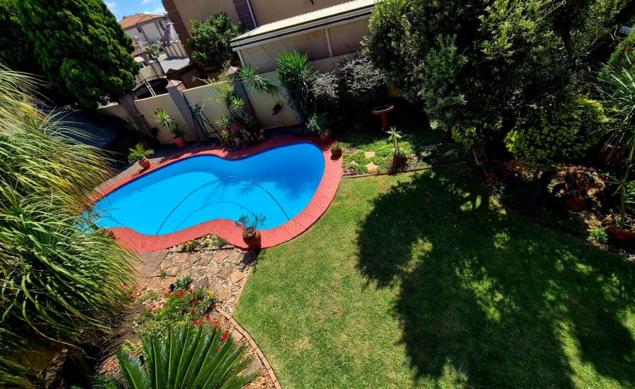 3 Bedroom Property for Sale in Vanderbijlpark SW 5 Gauteng