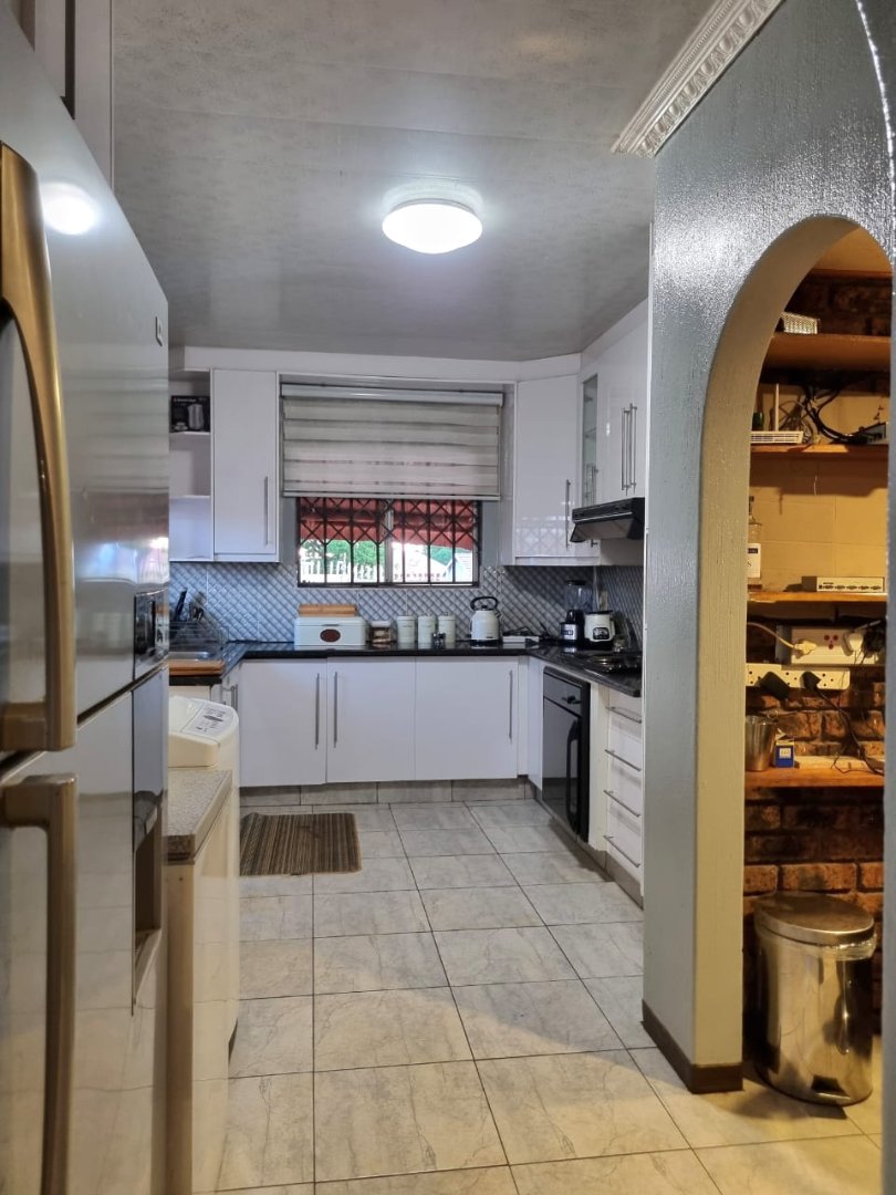 3 Bedroom Property for Sale in Dawn Park Gauteng