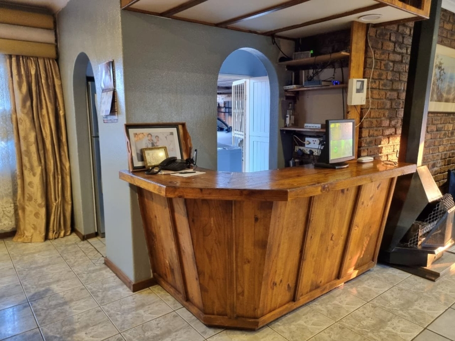 3 Bedroom Property for Sale in Dawn Park Gauteng