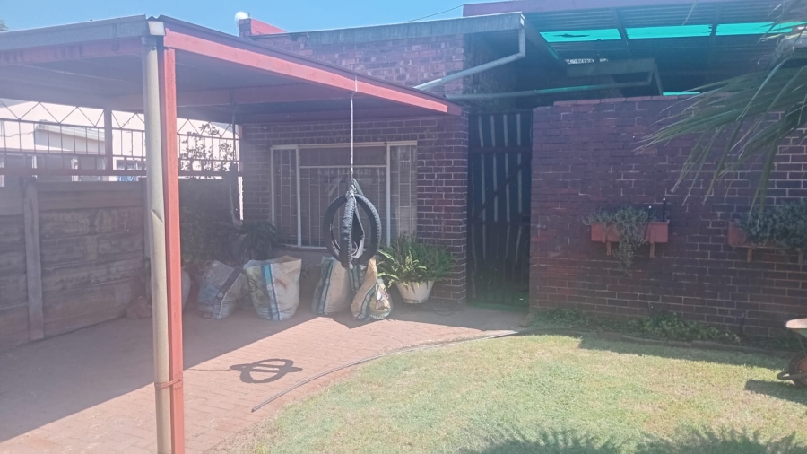 3 Bedroom Property for Sale in Danville Gauteng