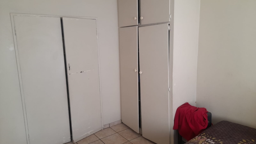 2 Bedroom Property for Sale in Vanderbijlpark Cw 6 Gauteng