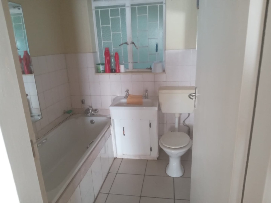 2 Bedroom Property for Sale in Vanderbijlpark Cw 6 Gauteng
