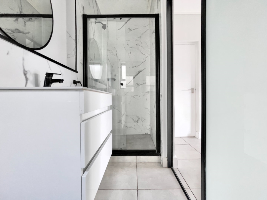 To Let 1 Bedroom Property for Rent in Waterfall Gauteng