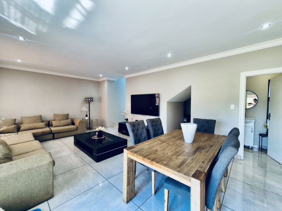 3 Bedroom Property for Sale in Midstream Meadows Gauteng