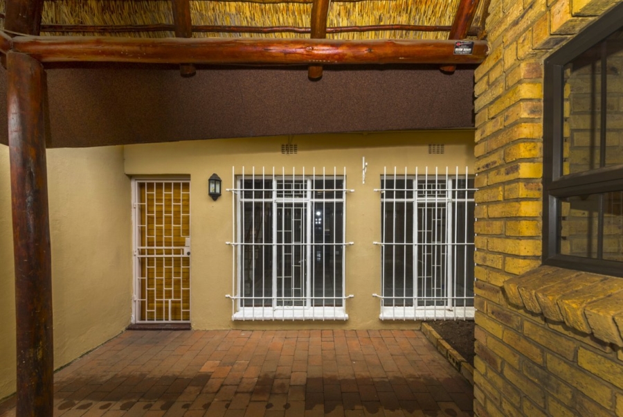 2 Bedroom Property for Sale in Primrose Hill Gauteng