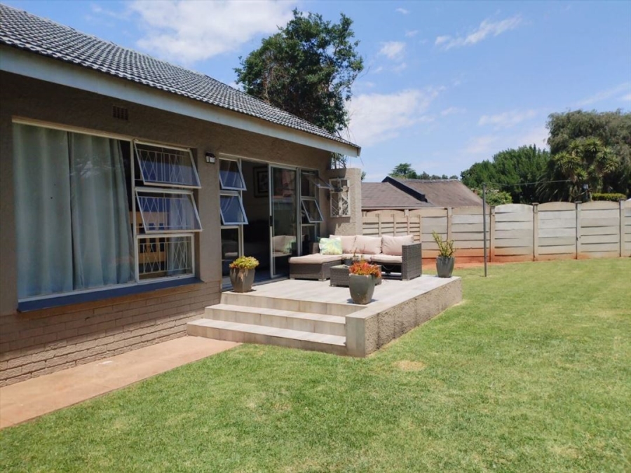 3 Bedroom Property for Sale in Birchleigh Gauteng
