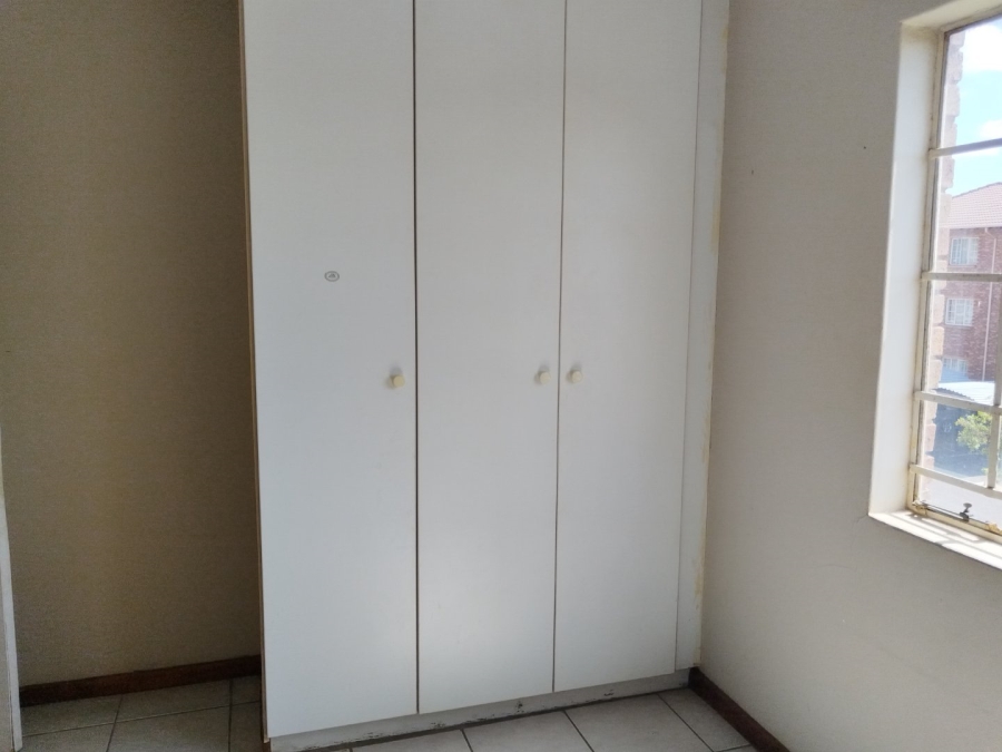 To Let 2 Bedroom Property for Rent in Karenpark Gauteng