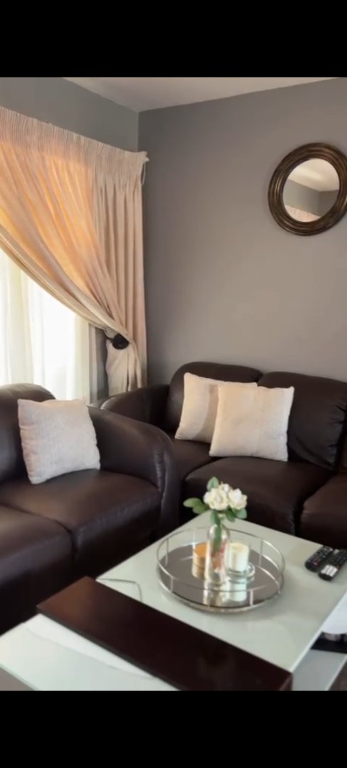 To Let 2 Bedroom Property for Rent in Karenpark Gauteng