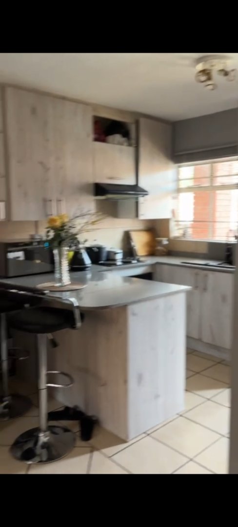To Let 2 Bedroom Property for Rent in Karenpark Gauteng