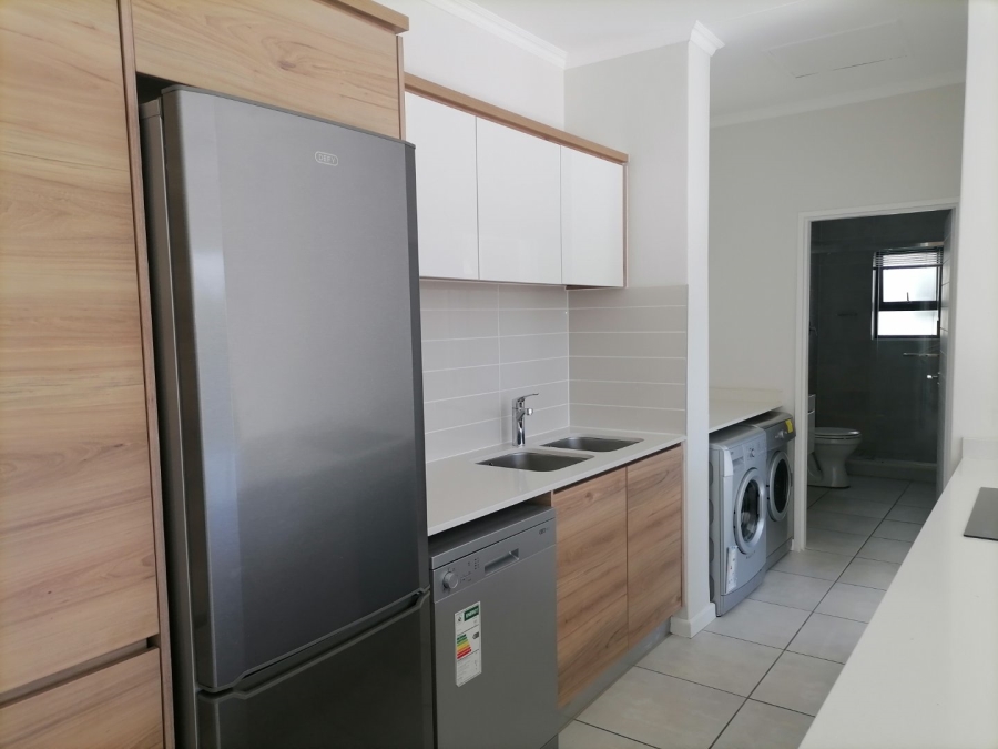 To Let 1 Bedroom Property for Rent in Crowthorne AH Gauteng
