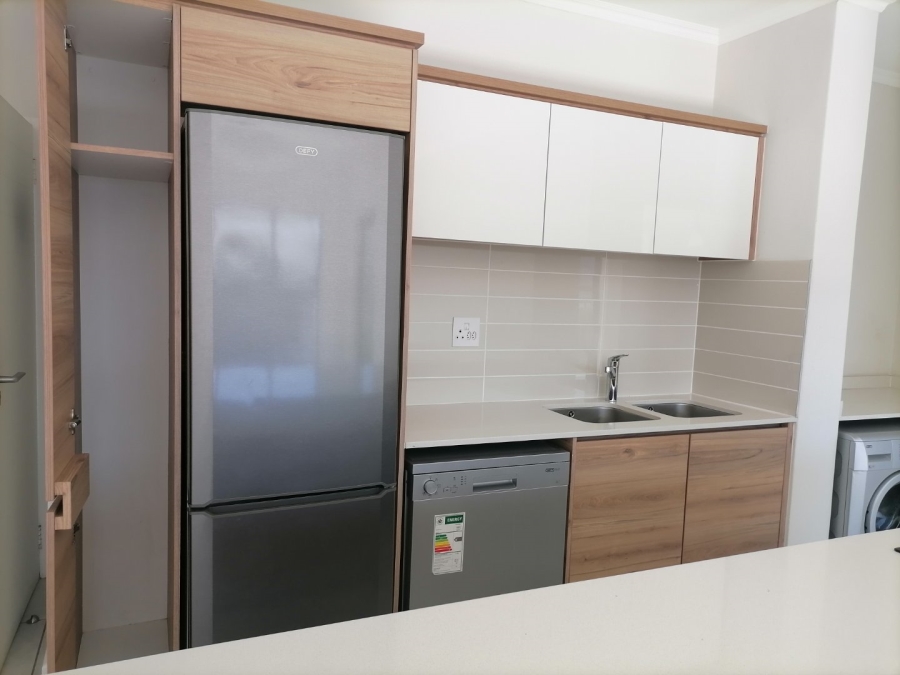 To Let 1 Bedroom Property for Rent in Crowthorne AH Gauteng