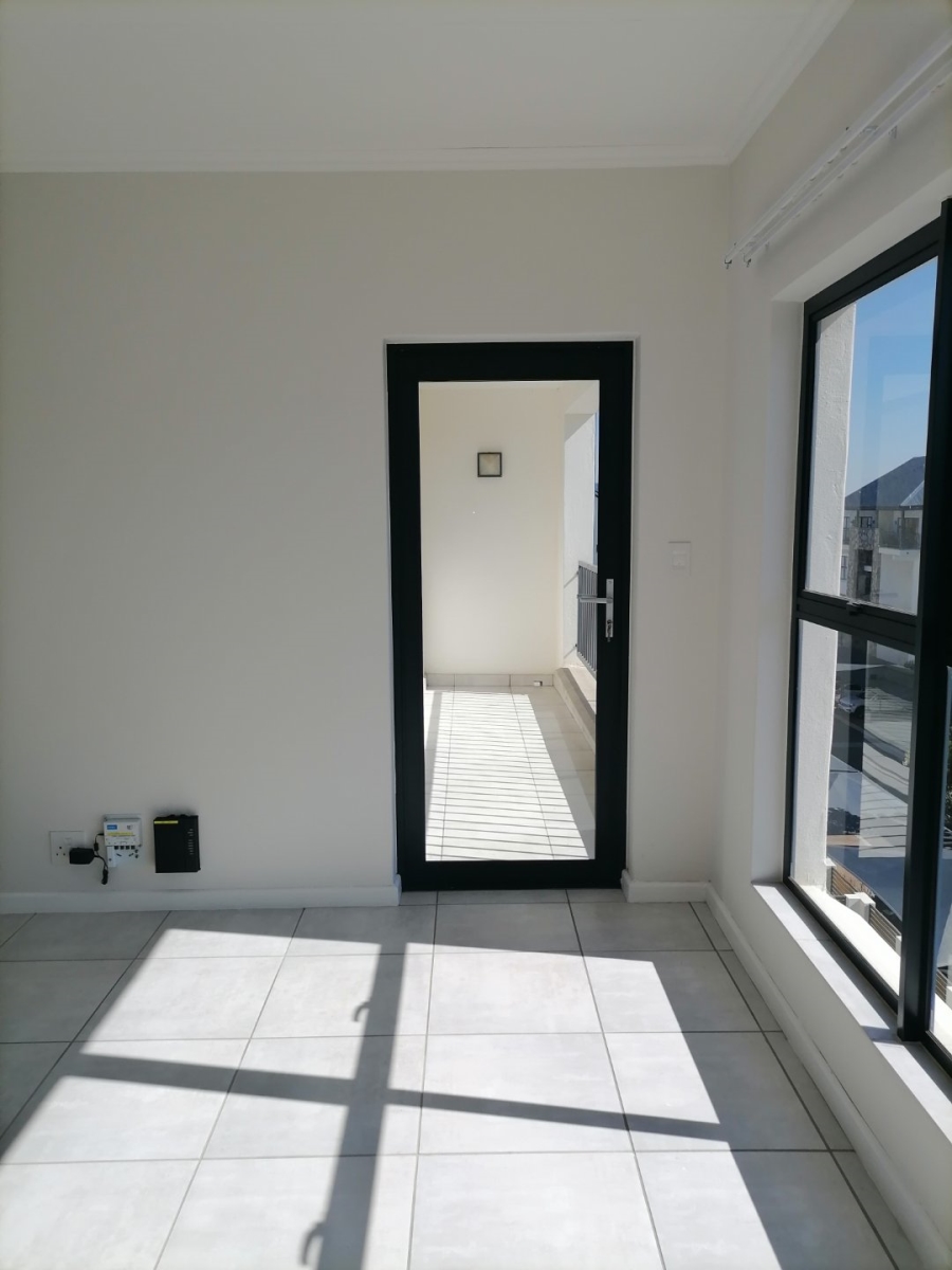To Let 1 Bedroom Property for Rent in Crowthorne AH Gauteng