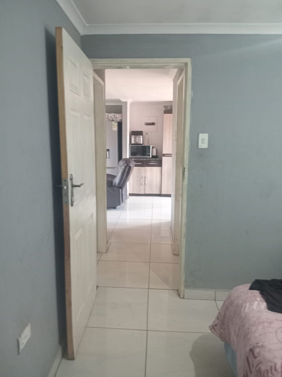 2 Bedroom Property for Sale in Vosloorus Ext 8 Gauteng