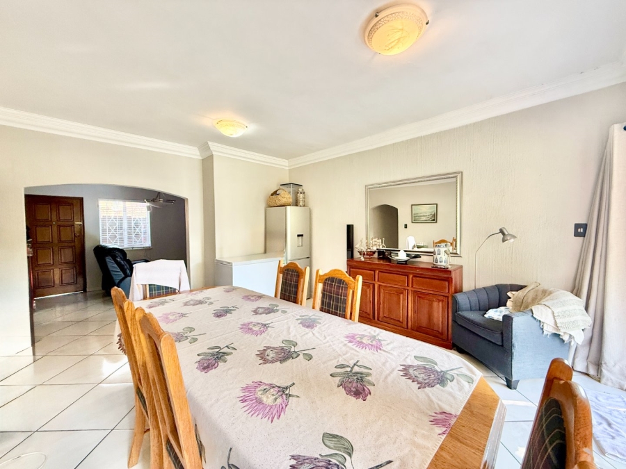 3 Bedroom Property for Sale in Brackenhurst Gauteng
