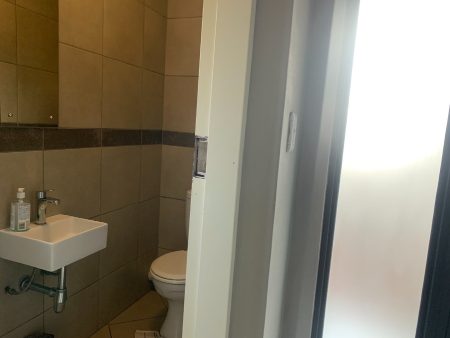 3 Bedroom Property for Sale in Monavoni Gauteng