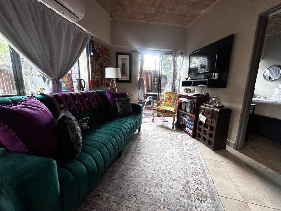 1 Bedroom Property for Sale in Bedfordview Gauteng