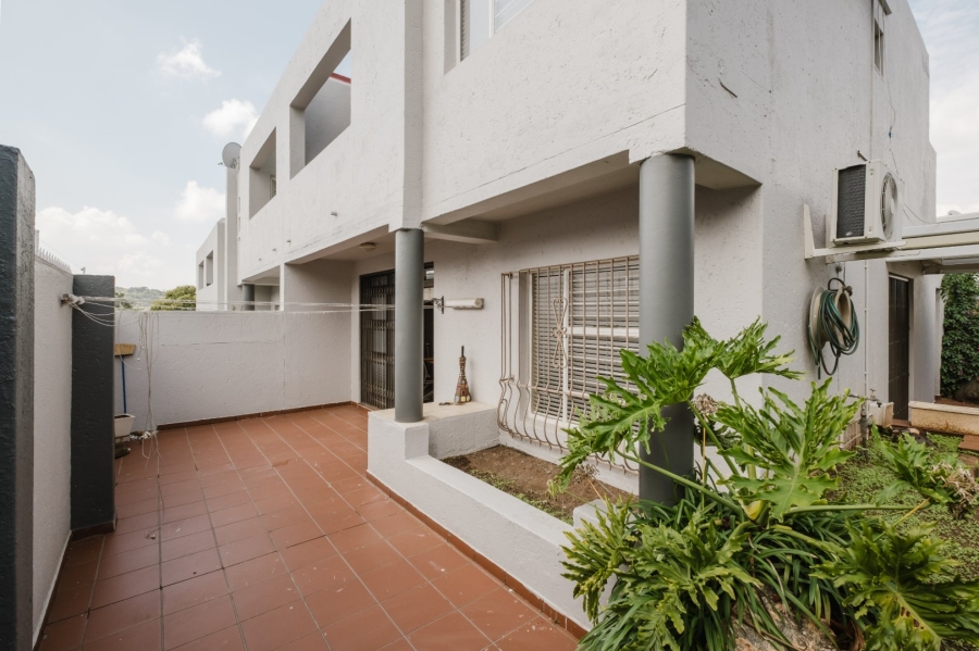 3 Bedroom Property for Sale in Glenvista Gauteng