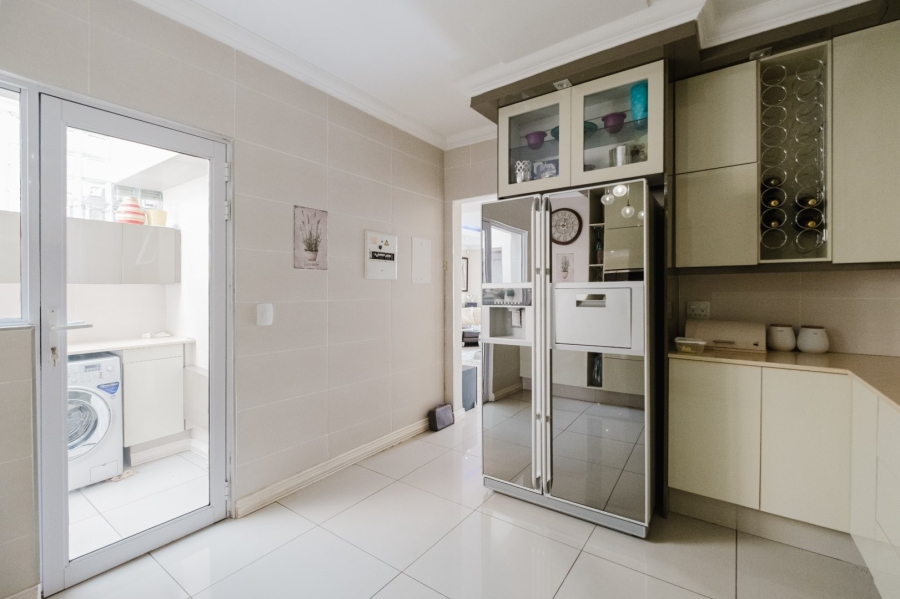 3 Bedroom Property for Sale in Glenvista Gauteng