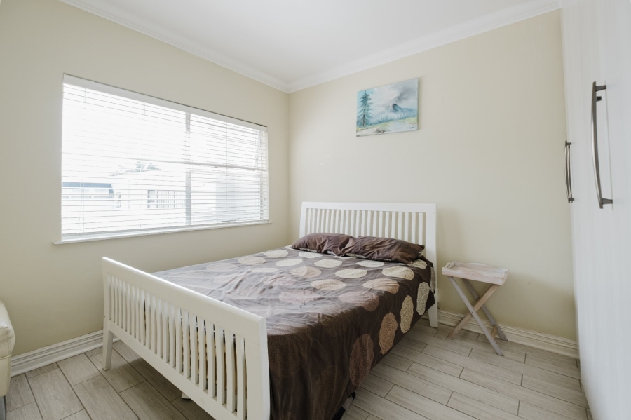 3 Bedroom Property for Sale in Glenvista Gauteng