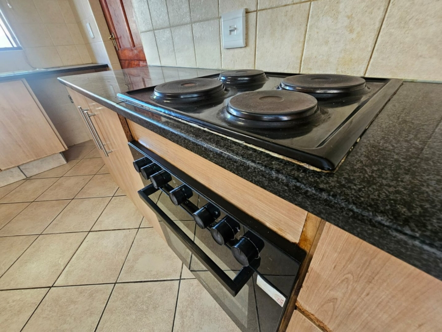 3 Bedroom Property for Sale in Wierda Park Gauteng